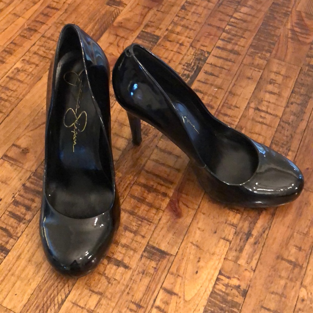 Jessica Simpson black heels